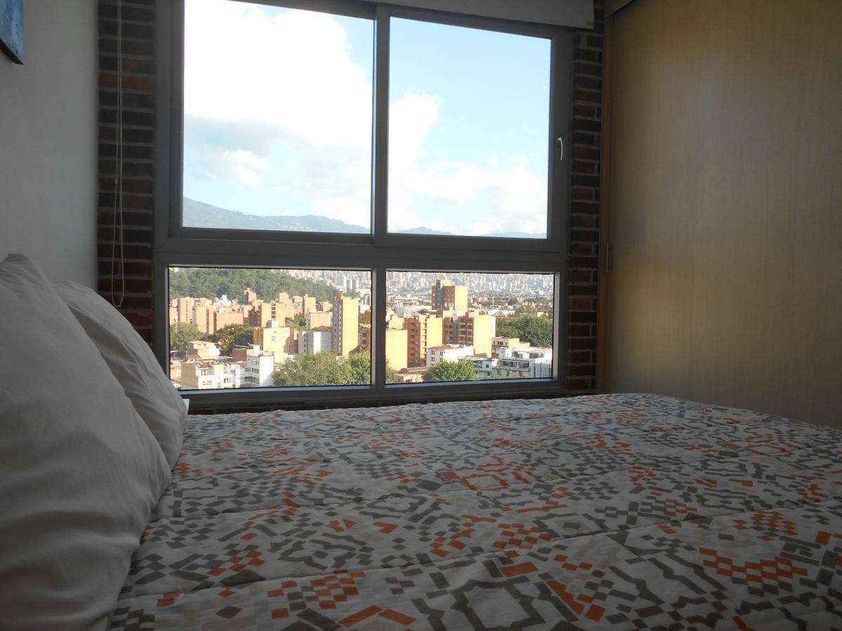 San Peter Suites Medellin Exterior photo